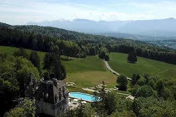 Hotel Relais & Chateaux Chateau Des Avenieres 4*