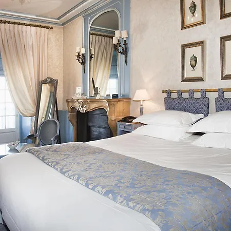 Relais & Chateaux Chateau Des Avenieres 4*